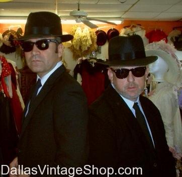 Best 1990's Movie Character Costumes, MIB Costumes, 90's Theme Party Costume Ideas, Iconic 90's Movie Characters Outfits are from Dallas Vintag Shop.